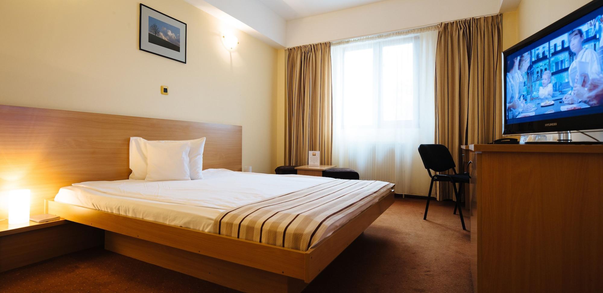 Hotel Phoenix Arad Exterior photo