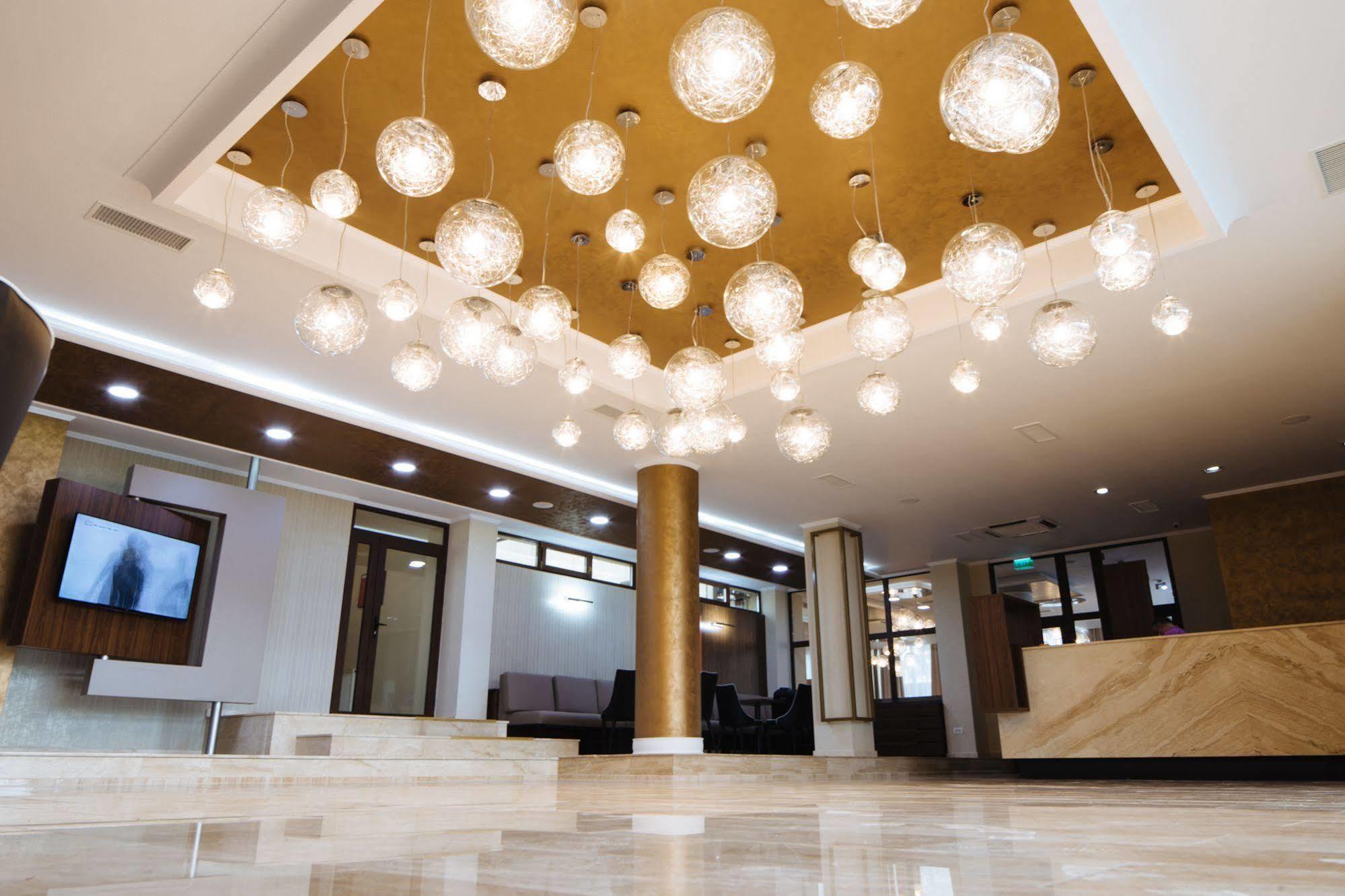 Hotel Phoenix Arad Exterior photo