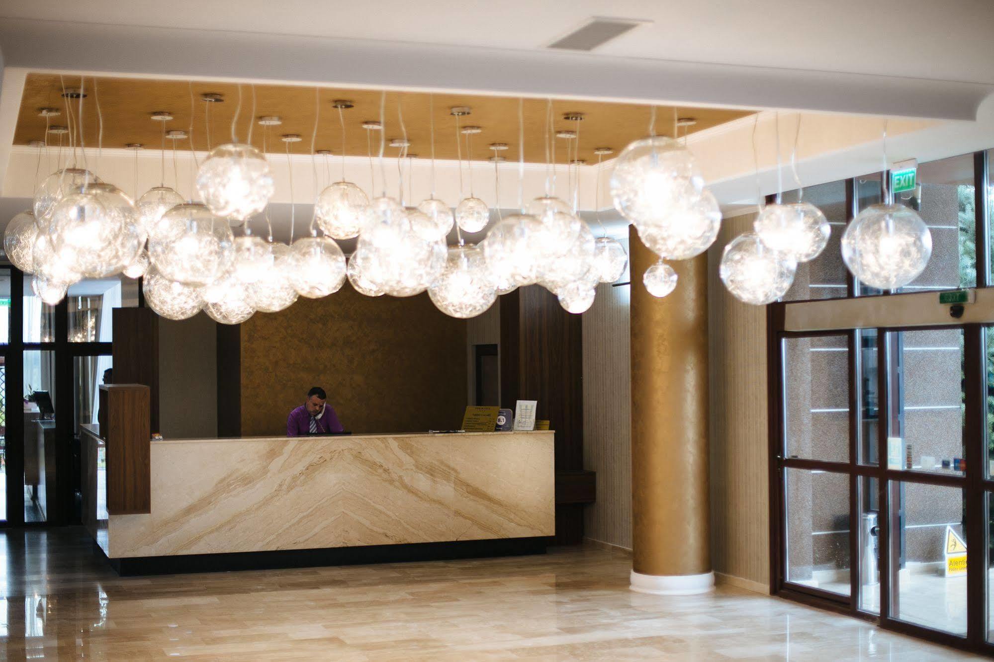 Hotel Phoenix Arad Exterior photo